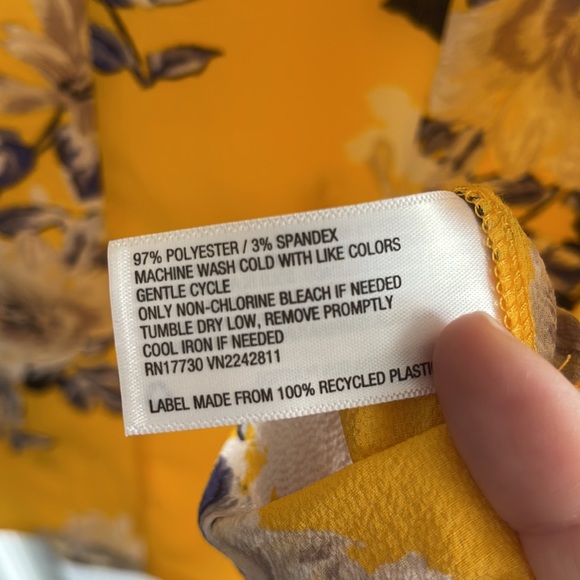 Size 1X Ava & Viv top - Picture 6 of 6